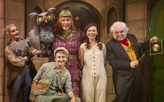 Wagner, Alberta, Stella, Gibbon and Soot in 'Awful Auntie'