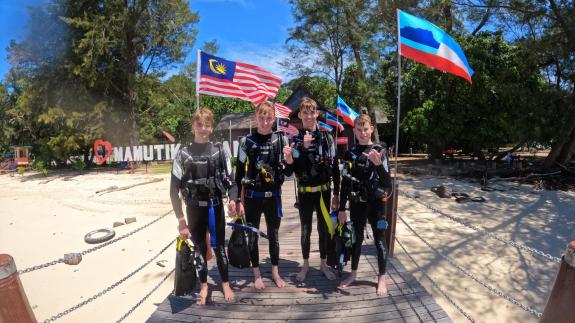 The Hunts Post: The students taking a dive to get their PADI diving certification The Hunts Post: The students taking a dive to get their PADI diving certification