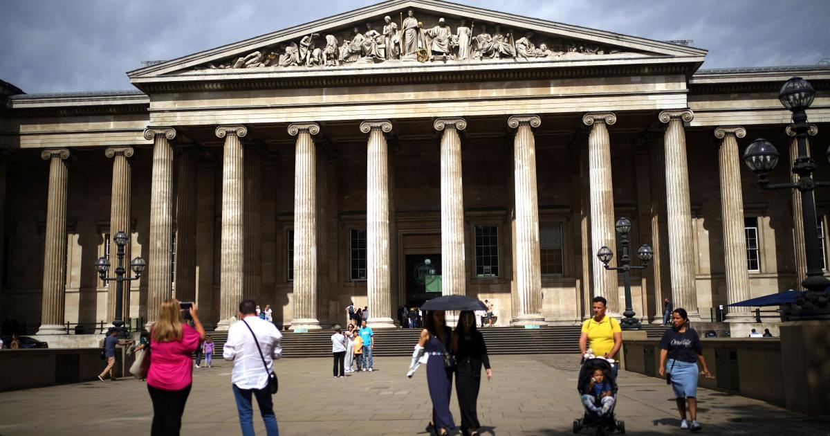 British Museum deputy director Jonathan Williams to leave after theft inquiry - Vimarsana News