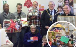 The Mayor of Huntingdon joined a Huntingdon neighbourhood watch association at their Christmas gathering.
